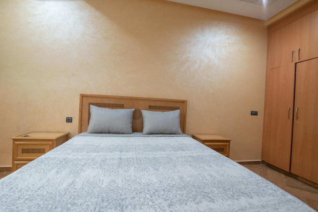 Adam'S Apartments,Self Checkin 6 Mins To Beach Downtown Fiber Optic Wifi Free Parking Same Rules As Hotels อกาดีร์ ภายนอก รูปภาพ