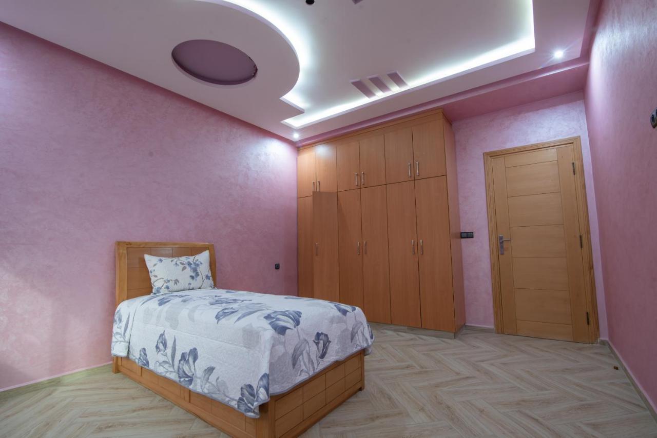 Adam'S Apartments,Self Checkin 6 Mins To Beach Downtown Fiber Optic Wifi Free Parking Same Rules As Hotels อกาดีร์ ภายนอก รูปภาพ
